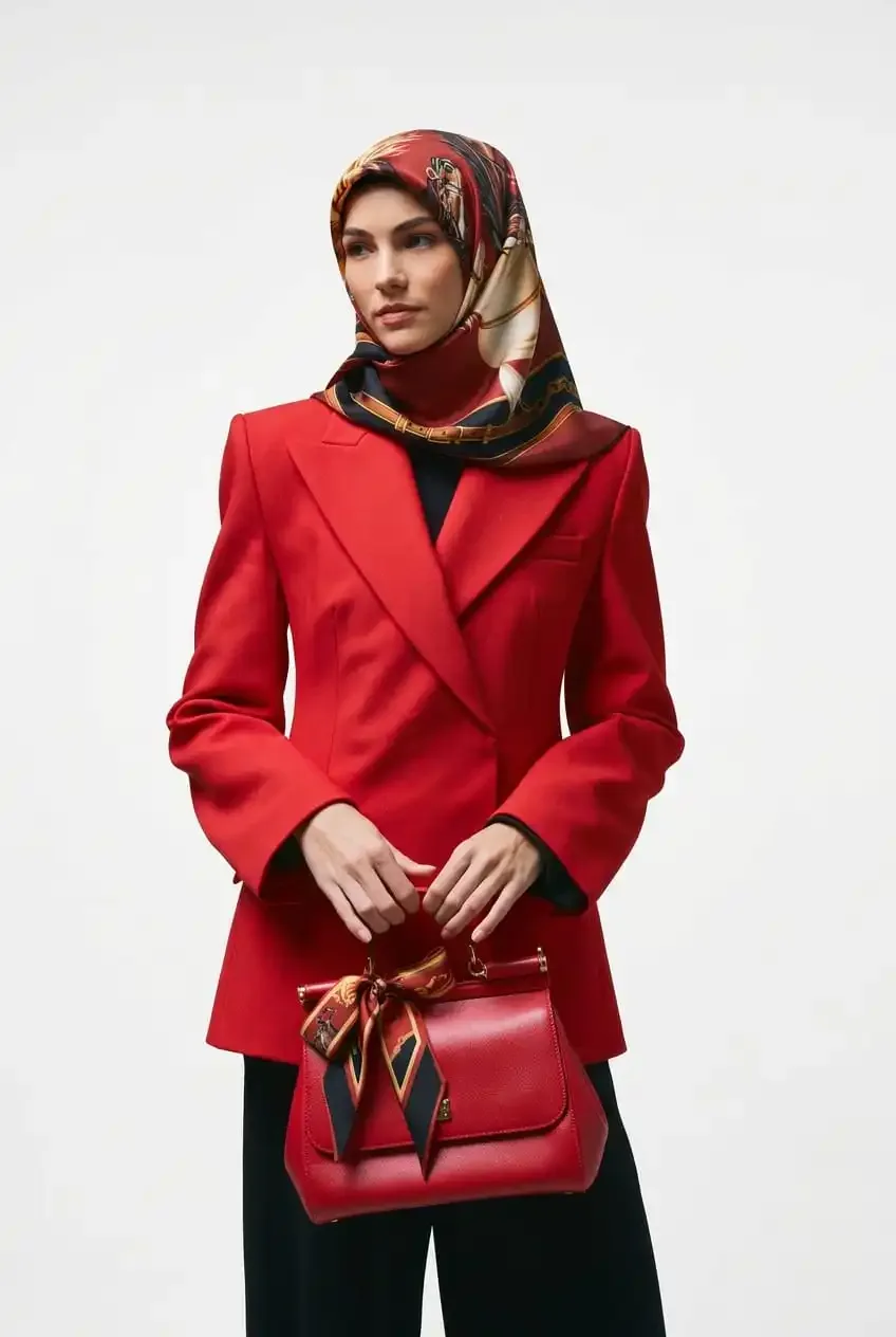 Atlar Desen %100 Twill İpek / Kırmızı Eşarp